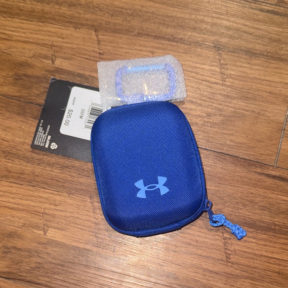 NWT Under Armour Blue Micro Case